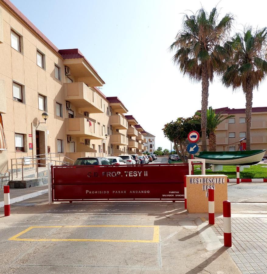 Apartamentos Tesy La Manga Bagian luar foto