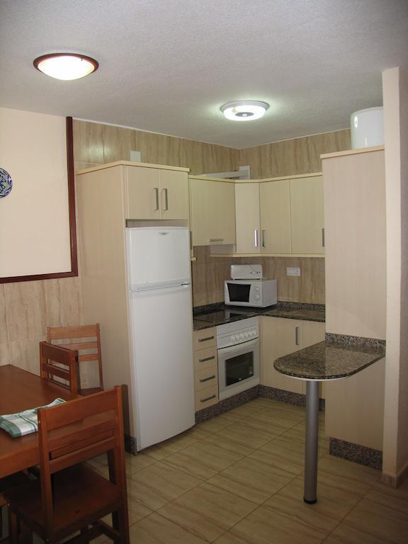 Apartamentos Tesy La Manga Ruang foto