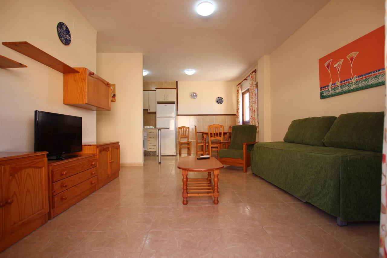 Apartamentos Tesy La Manga Bagian luar foto